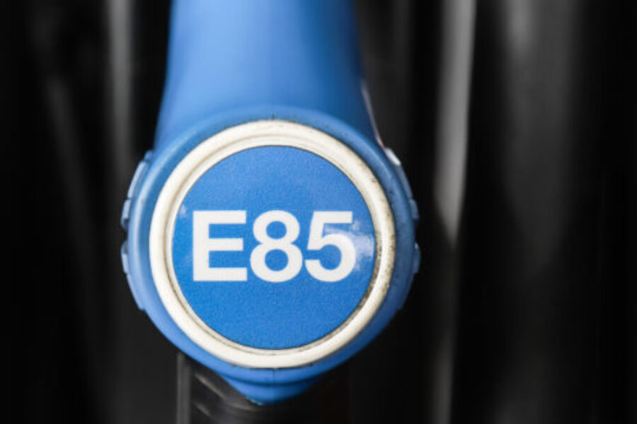 E85 on turvallinen polttoaine bensiinikäyttöiseen autoon etanolipäivityksen jälkeen